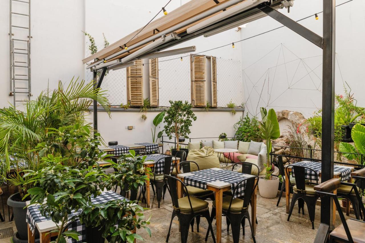 Djumba Hotel & Cafe Nikosia Exterior foto